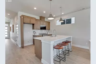 13890 SW 175th Ave, Tigard, OR 97140 - Photo 3