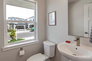 13890 SW 175th Ave, Tigard, OR 97140 - Photo 13