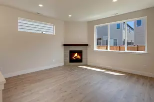 13890 SW 175th Ave, Tigard, OR 97140 - Photo 15