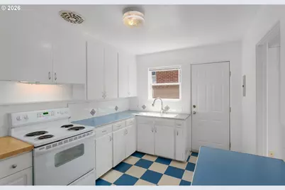 312 NE 61st Ave, Portland, OR 97213 - Photo 17