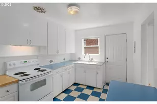 312 NE 61st Ave, Portland, OR 97213 - Photo 17