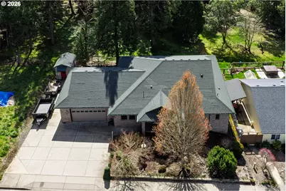 48482 E Meadow Way, Oakridge, OR 97463 - Photo 19