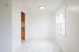 3950 Coburg Rd, Eugene, OR 97408 - Photo 9