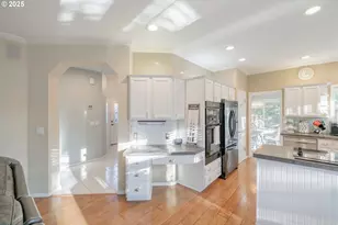 925 Scepter Ct NE, Salem, OR 97301 - Photo 15