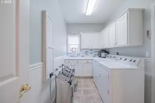 925 Scepter Ct NE, Salem, OR 97301 - Photo 33