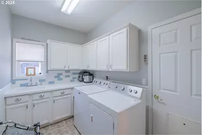 925 Scepter Ct NE, Salem, OR 97301 - Photo 35