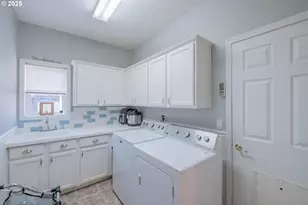 925 Scepter Ct NE, Salem, OR 97301 - Photo 35
