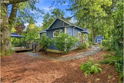 5753 SW Vermont St, Portland, OR 97219 - Photo 5