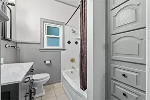 5753 SW Vermont St, Portland, OR 97219 - Photo 19