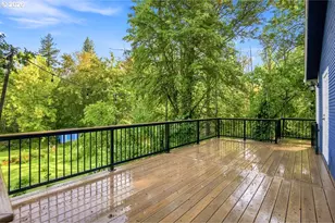 5753 SW Vermont St, Portland, OR 97219 - Photo 33