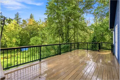 5753 SW Vermont St, Portland, OR 97219 - Photo 27