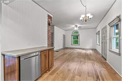 5753 SW Vermont St, Portland, OR 97219 - Photo 13