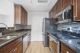 2365 Snowberry Ridge Ct, West Linn, OR 97068 - Photo 15
