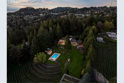 2732 SW Scholls Ferry Rd, Portland, OR 97221 - Photo 5