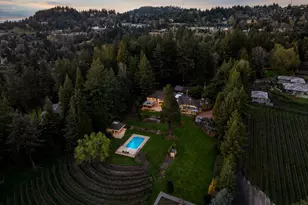 2732 SW Scholls Ferry Rd, Portland, OR 97221 - Photo 5
