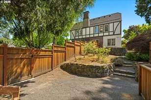 7627 SE 30th Ave, Portland, OR 97202 - Photo 47