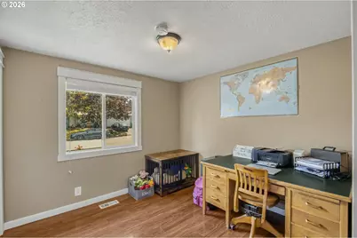 1425 NE Garden Ct, Keizer, OR 97303 - Photo 17