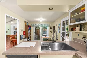 4238 Woodside Cir, Lake Oswego, OR 97035 - Photo 11