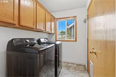 1985 SW Daybreak Way, Troutdale, OR 97060 - Photo 15