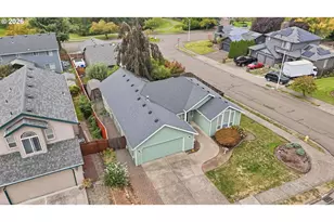 1985 SW Daybreak Way, Troutdale, OR 97060 - Photo 19
