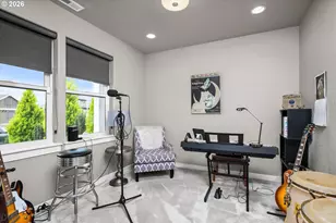 709 Tyson Ln, Eugene, OR 97404 - Photo 15