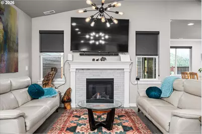 709 Tyson Ln, Eugene, OR 97404 - Photo 3