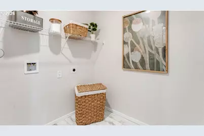 9368 SE 162nd Ave, Happy Valley, OR 97086 - Photo 9