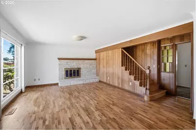 2140 17th Ave SW, Albany, OR 97321 - Photo 5
