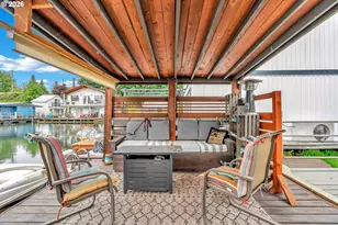 1777 N Jantzen Ave, Portland, OR 97217 - Photo 21