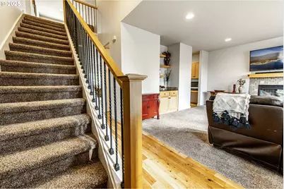 2591 16th St, Springfield, OR 97477 - Photo 9