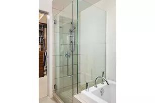 1310 NW Naito Pkwy, Portland, OR 97209 - Photo 29