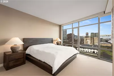 1310 NW Naito Pkwy #901, Portland, OR 97209 - Photo 23