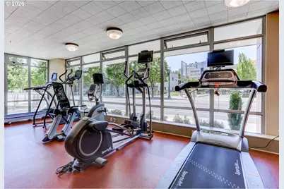 1310 NW Naito Pkwy #901, Portland, OR 97209 - Photo 39