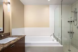 1310 NW Naito Pkwy, Portland, OR 97209 - Photo 31