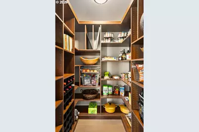 1310 NW Naito Pkwy #901, Portland, OR 97209 - Photo 37