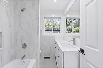 14035 SE Harrison St, Portland, OR 97233 - Photo 19