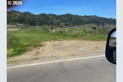 54210 Old Broadbent Rd, Myrtle Point, OR 97458 - Photo 33