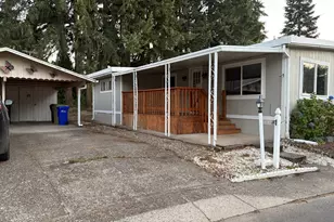570 N 10th Ave, Cornelius, OR 97113 - Photo 5