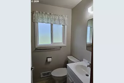10106 NE 23rd Ave, Vancouver, WA 98686 - Photo 9