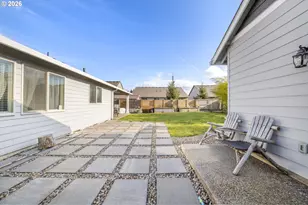 12089 Tolstrup Dr, Oregon City, OR 97045 - Photo 33