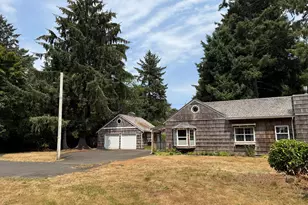 750 5th St, Gearhart, OR 97138 - Photo 3