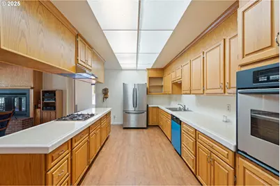 1160 Louis Creek Rd, Myrtle Creek, OR 97457 - Photo 3