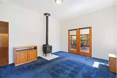 1160 Louis Creek Rd, Myrtle Creek, OR 97457 - Photo 9