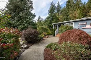 743 N Sundown Dr, Otis, OR 97368 - Photo 3