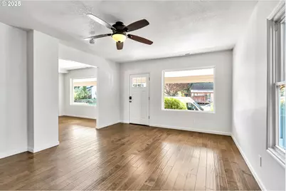 1307 N Kilpatrick St, Portland, OR 97217 - Photo 9