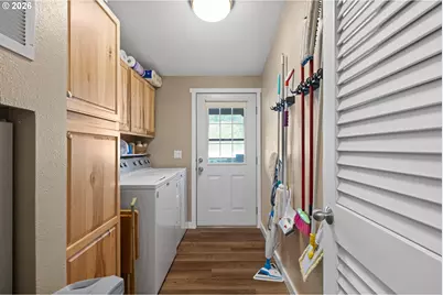 69323 Wildwood Rd, North Bend, OR 97459 - Photo 19