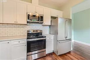 3904 SE Clinton St, Portland, OR 97202 - Photo 11