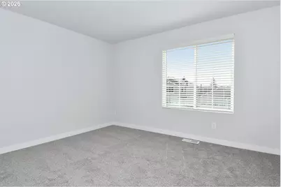 1191 Parkside Ave, Woodburn, OR 97071 - Photo 9