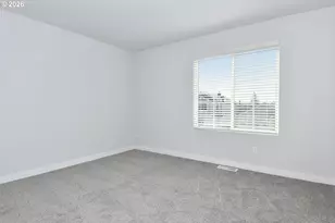 1191 Parkside Ave, Woodburn, OR 97071 - Photo 9