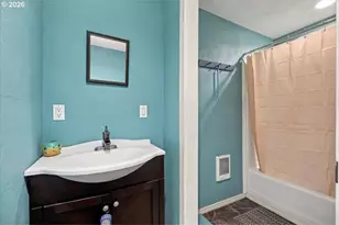 610 Averill St, Brownsville, OR 97327 - Photo 11